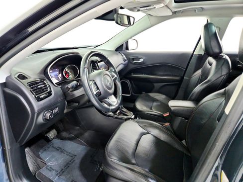 Used 2018 Jeep Compass Limited w/ Navigation Group image 11