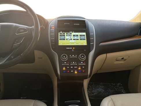 Used 2016 Lincoln MKC Reserve image 15