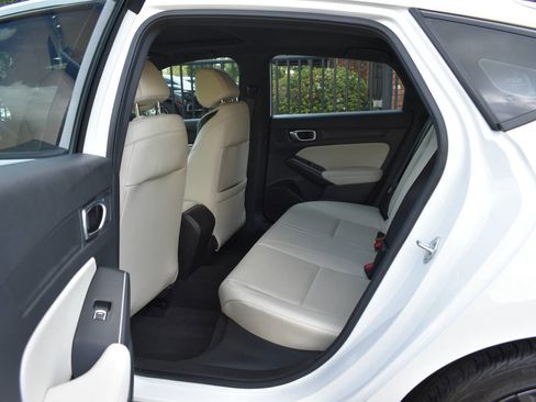 Used 2023 Acura Integra A-Spec image 9