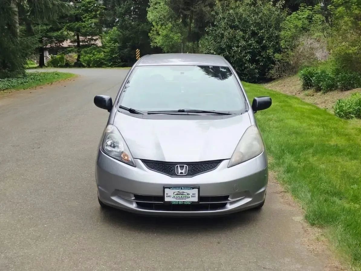 Used 2009 Honda Fit image 8