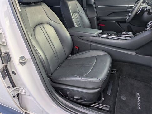 Used 2023 Hyundai Sonata Limited image 18