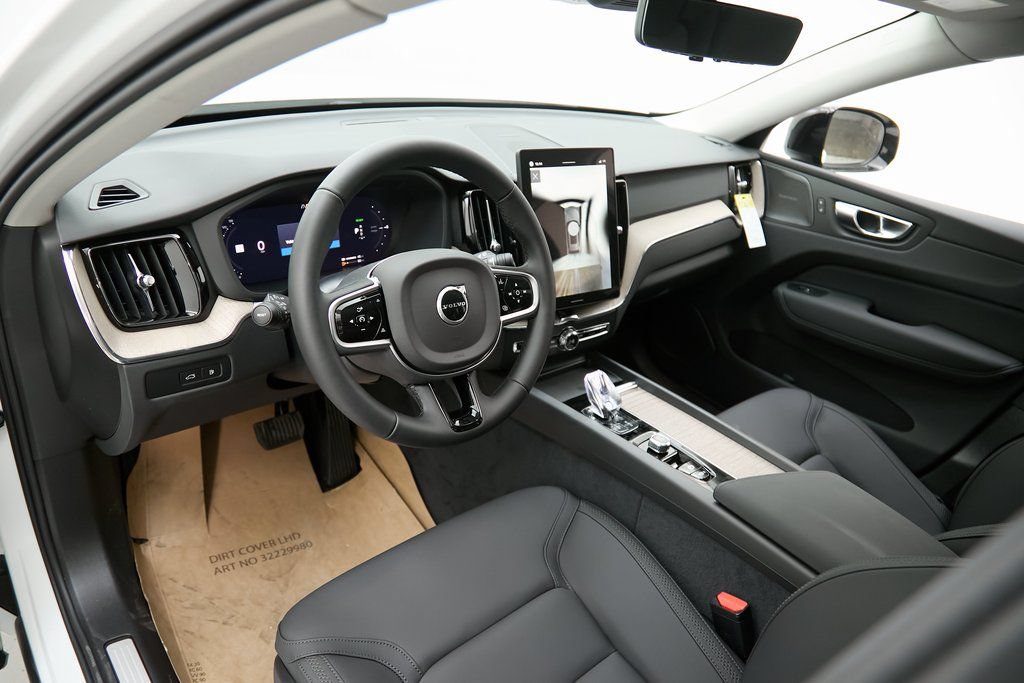 New 2026 Volvo XC60 T8 Plus w/ Climate Package AWD/4WD image 12