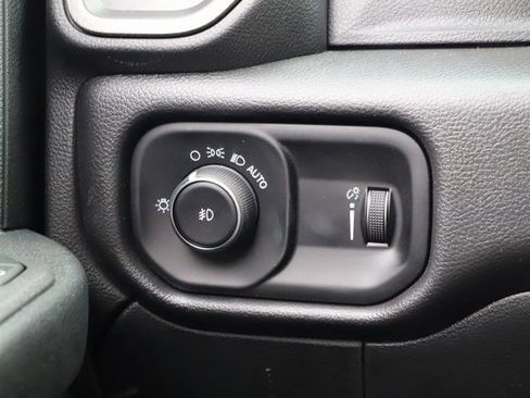 New 2026 RAM 3500 Tradesman w/ Chrome Appearance Group image 33