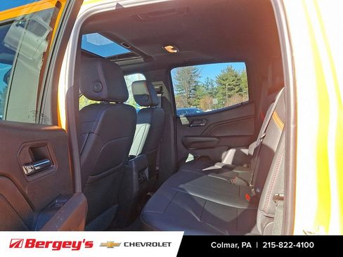 Certified 2025 Chevrolet Colorado Z71 w/ Technology Package image 11