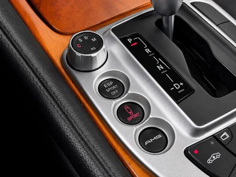 Used 2009 Mercedes-Benz SL 63 AMG image 41