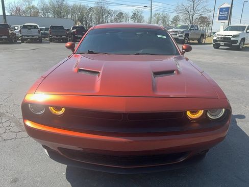 Used 2020 Dodge Challenger SXT w/ Blacktop Package RWD image 2