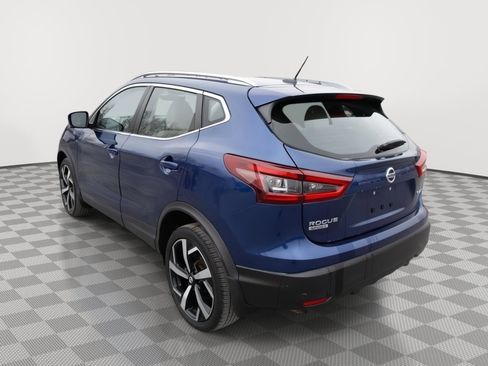 Used 2021 Nissan Rogue Sport SL w/ Premium Package image 7
