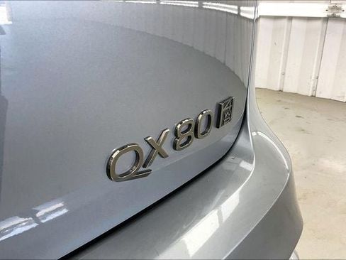 Certified 2026 INFINITI QX80 Autograph w/ Premium Cargo Package AWD/4WD image 9