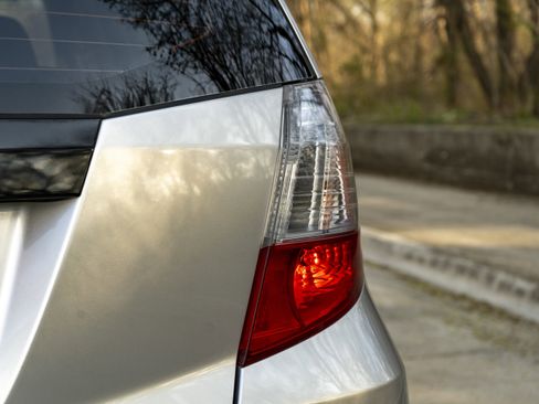 Used 2013 Honda Fit Sport image 13