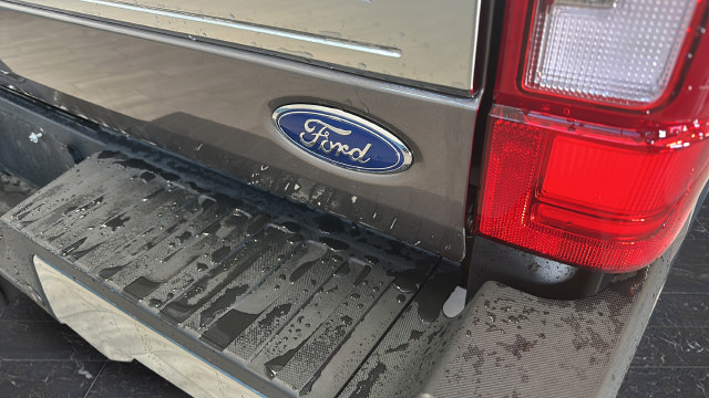 Used 2021 Ford F250 King Ranch w/ King Ranch Ultimate Package AWD/4WD image 40