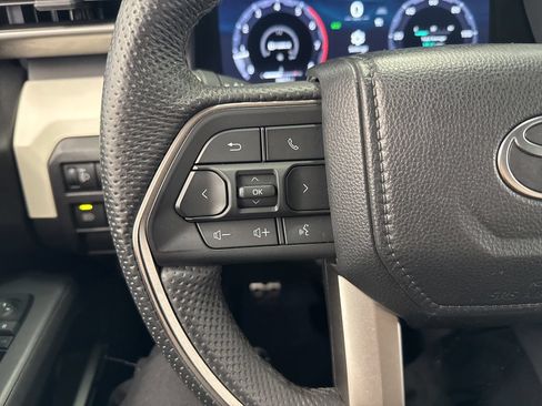 Certified 2024 Toyota Tacoma TRD Sport AWD/4WD image 19