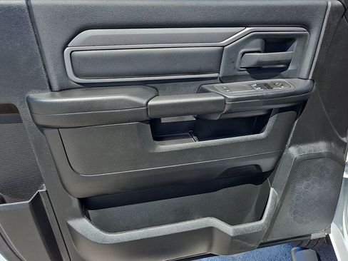 New 2026 RAM 3500 Tradesman AWD/4WD image 17
