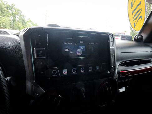 Used 2012 Jeep Wrangler Unlimited Sport AWD/4WD image 66