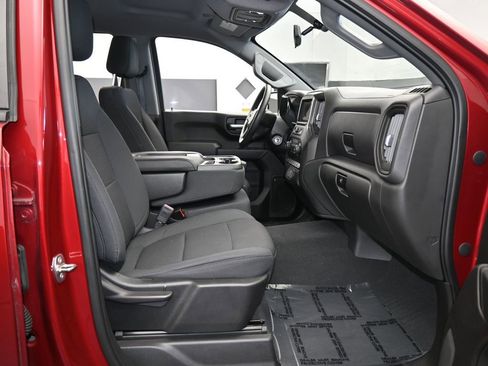 Used 2019 Chevrolet Silverado 1500 Custom w/ Custom Value Package image 42