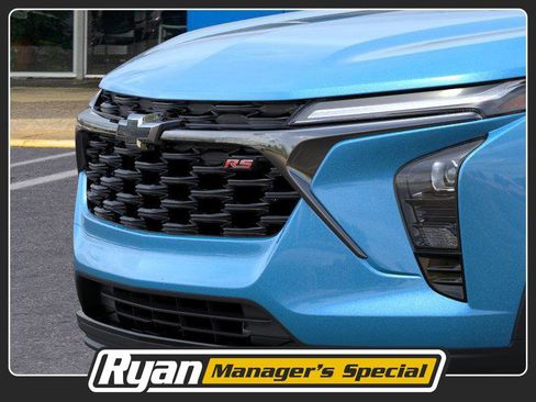 New 2026 Chevrolet Trax RS w/ Driver Confidence Package image 13