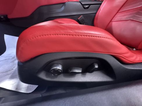 Used 2021 Chevrolet Corvette Stingray Premium Cpe w/ Z51 Performance Package image 13