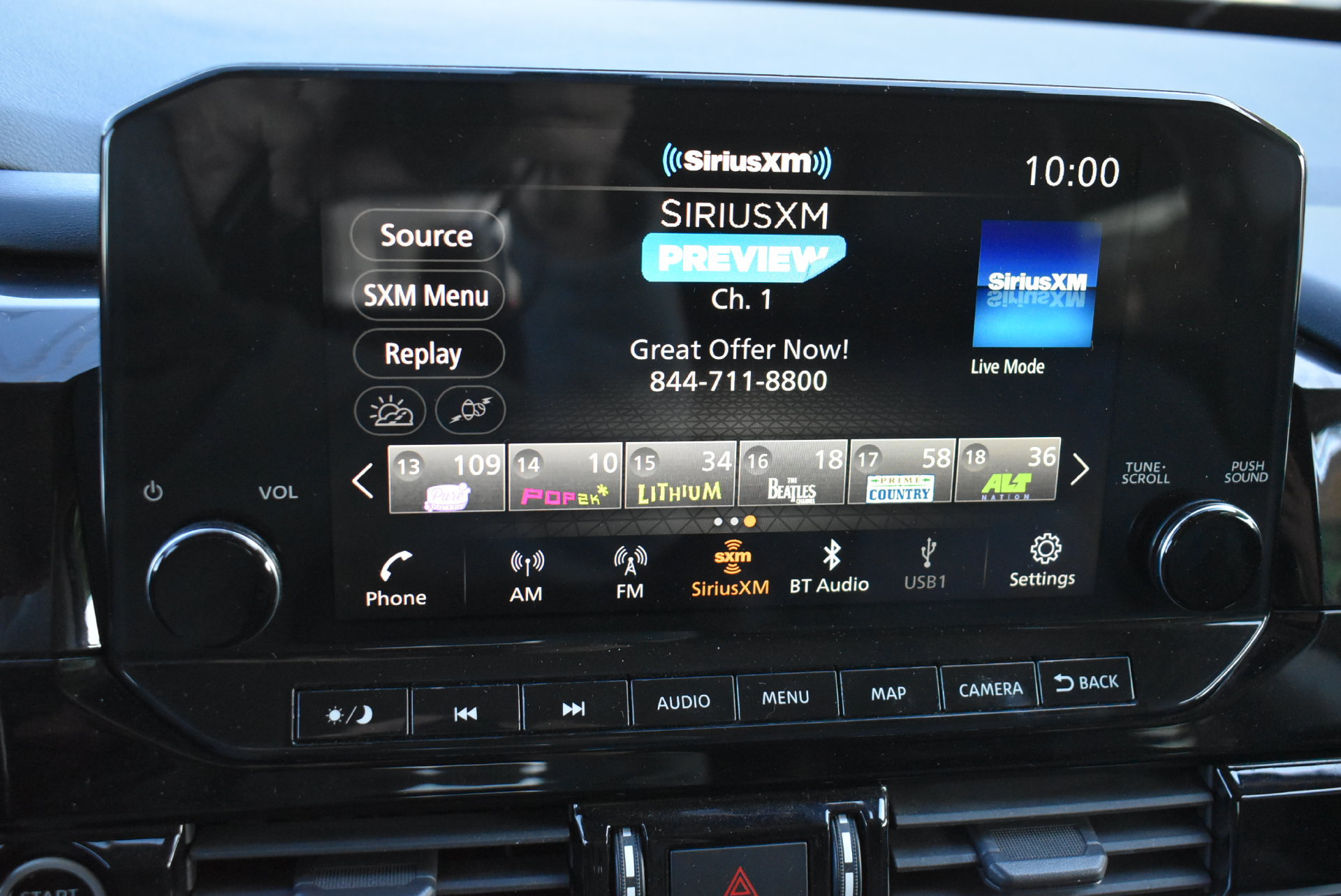 Used 2022 Nissan Pathfinder Platinum w/ Cargo Package AWD/4WD image 31