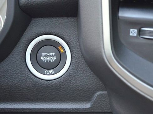 New 2026 RAM 1500 Big Horn AWD/4WD image 24