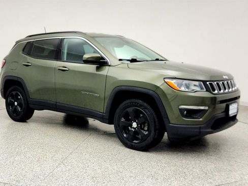 Used 2021 Jeep Compass Latitude w/ Convenience Group image 3
