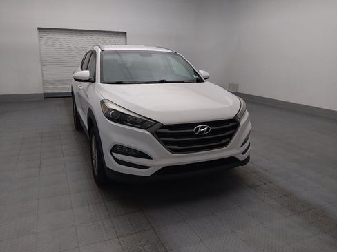 Used 2016 Hyundai Tucson SE w/ Option Group 02 FWD image 13