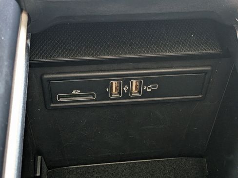 Used 2018 Mercedes-Benz GLC 300 image 31