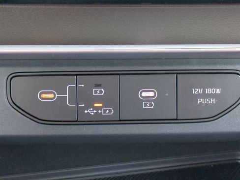 New 2026 Kia Carnival FWD image 22