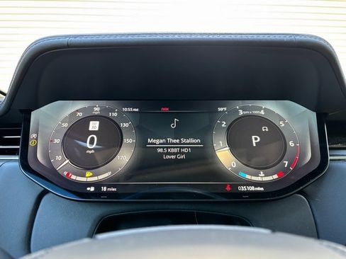 Used 2023 Land Rover Range Rover SE image 17