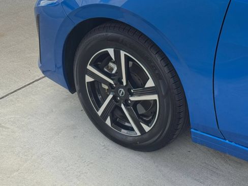 Used 2025 Nissan Sentra SV FWD image 24