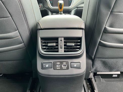 Certified 2025 Subaru Outback Wilderness AWD/4WD image 15