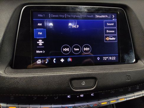 Used 2019 Cadillac XT4 Premium Luxury image 25