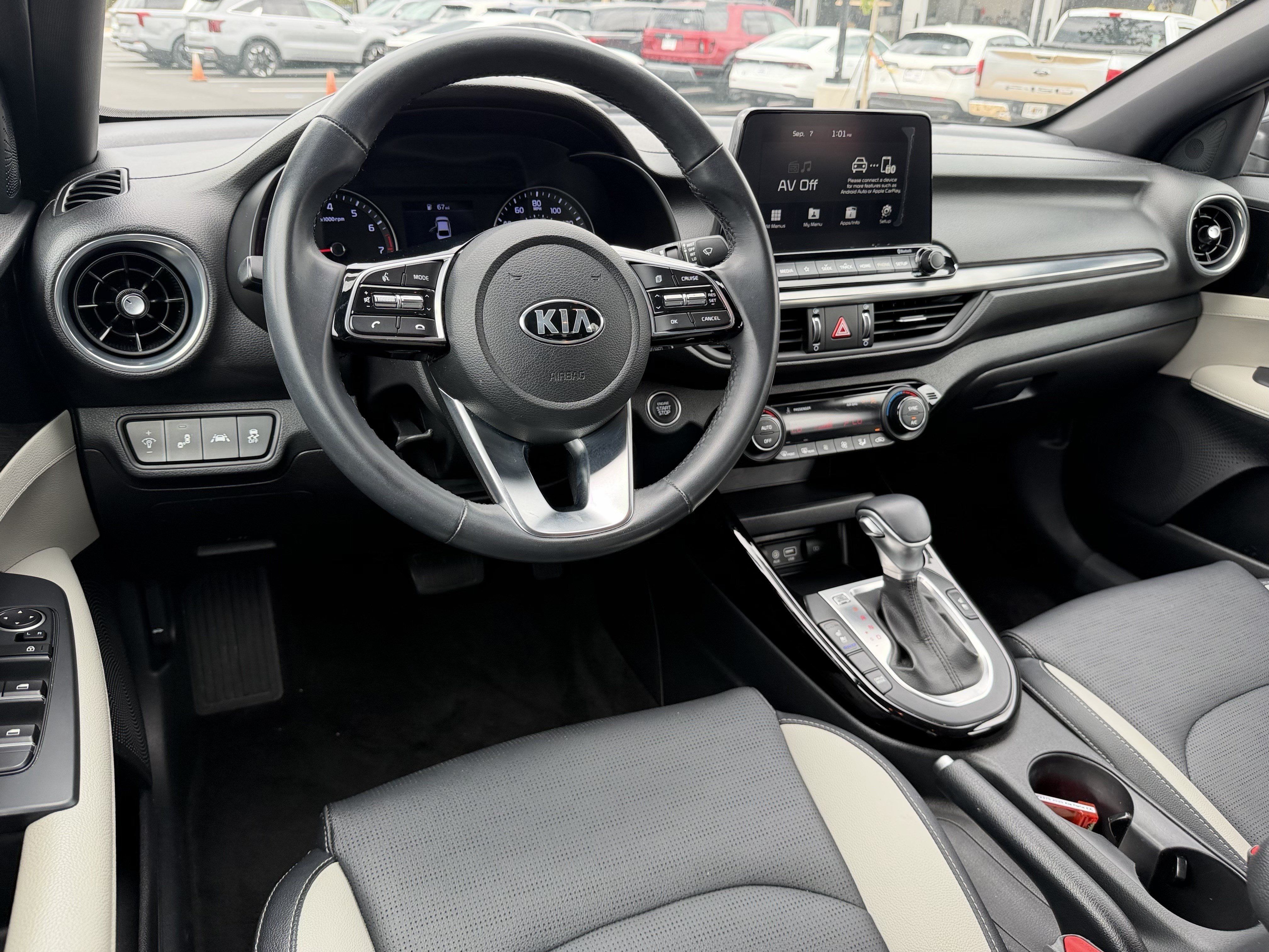 Used 2020 Kia Forte EX FWD image 19