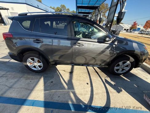 Used 2013 Toyota RAV4 XLE image 5