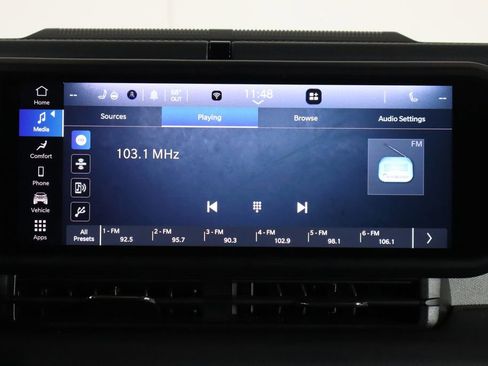 Used 2025 Jeep Wrangler Unlimited Sahara w/ Safety Group image 27