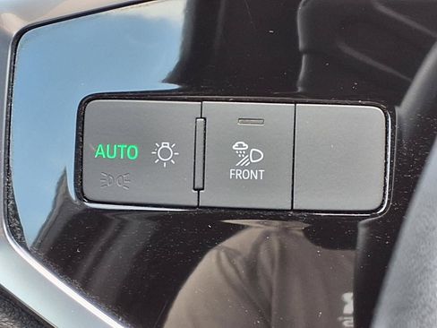 Used 2025 Audi Q3 2.0T Premium AWD/4WD image 15