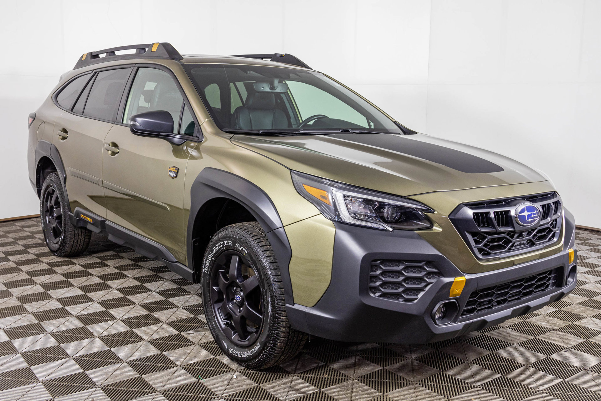 Used 2024 Subaru Outback Wilderness AWD/4WD image 17
