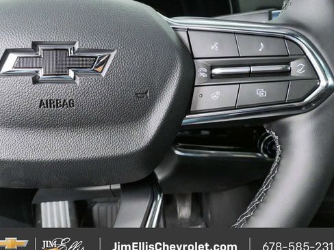 New 2026 Chevrolet Equinox LT w/ Midnight Edition FWD image 9