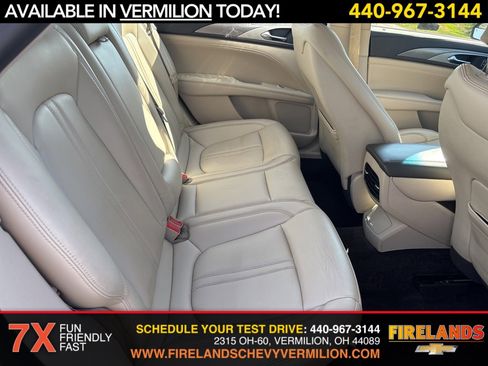 Used 2018 Lincoln MKZ Premiere image 32