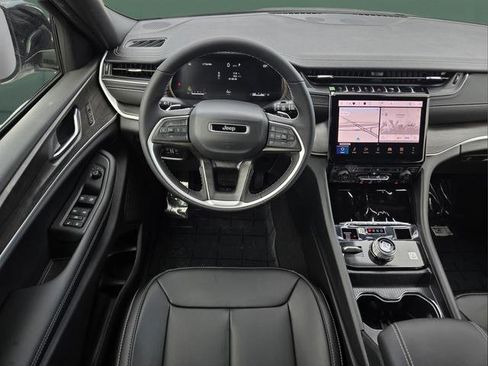 New 2025 Jeep Grand Cherokee Limited AWD/4WD image 23