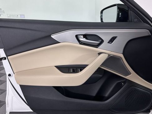 Certified 2025 Acura TLX w/ Technology Package image 14