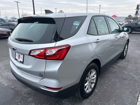 Used 2018 Chevrolet Equinox LS image 7