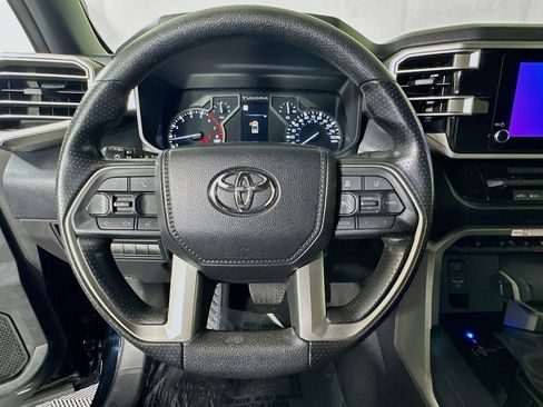 Used 2025 Toyota Tundra SR5 AWD/4WD image 15