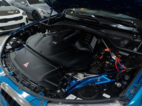 Used 2018 BMW X5 M image 49