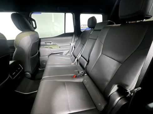 Used 2024 Lexus GX 550 AWD/4WD image 21