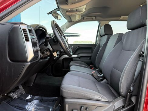 Used 2018 Chevrolet Silverado 1500 LT w/ All Star Edition image 25