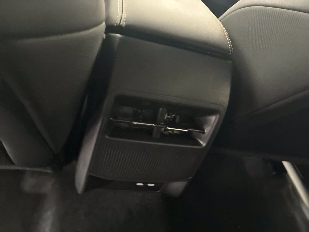 New 2026 Jeep Cherokee Limited AWD/4WD image 14