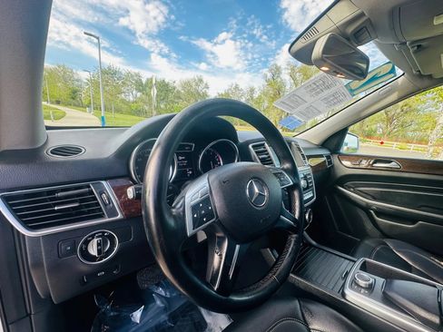 Used 2012 Mercedes-Benz ML 350 4MATIC image 10