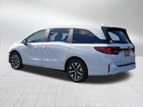 New 2026 Honda Odyssey EX-L image 5