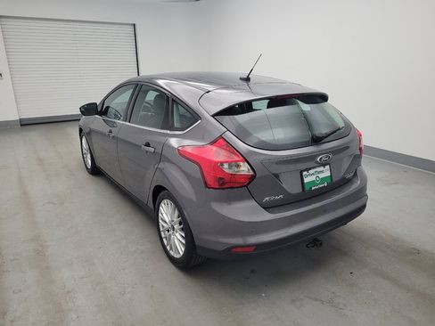 Used 2014 Ford Focus Titanium FWD image 5