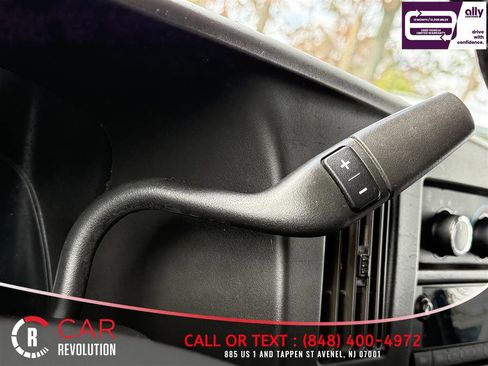 Used 2017 Chevrolet Express 3500 LT w/ LT Preferred Equipment Group RWD image 25