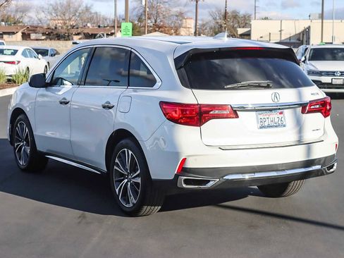 Used 2020 Acura MDX SH-AWD w/ Technology Package image 2